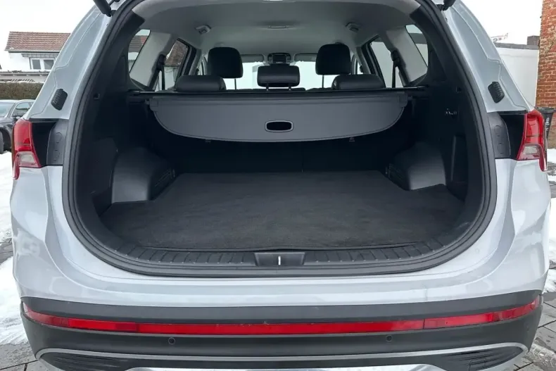 Hyundai SANTA FE din 2022 cu 31.667 km - oferta HYU187794 - foto 11