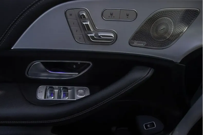 Mercedes-Benz GLE 450 (Clasa GLE) din 2024 cu 8.837 km - oferta MER187801 - foto 23