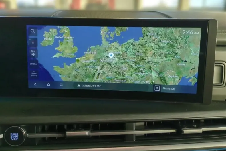 Hyundai SANTA FE din 2024 cu 21.059 km - oferta HYU187802 - foto 8