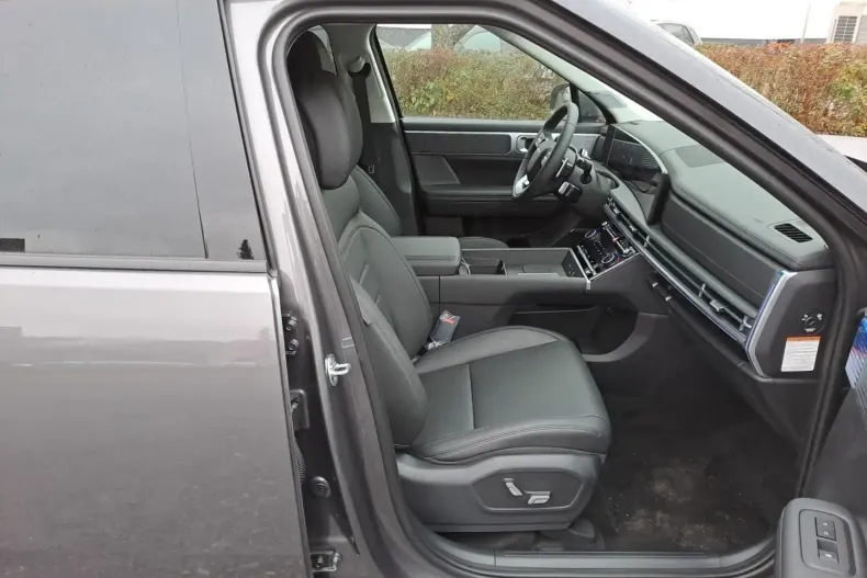 Hyundai SANTA FE din 2025 cu 16.684 km - oferta HYU187803 - foto 8