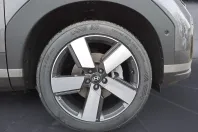 Hyundai SANTA FE din 2025 cu 16.684 km - oferta HYU187803 - foto 11