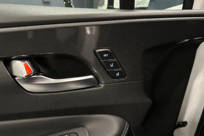 Hyundai SANTA FE din 2023 cu 16.000 km - oferta HYU187808 - foto 13