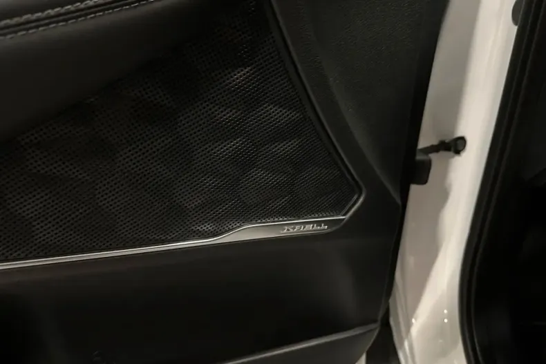 Hyundai SANTA FE din 2023 cu 16.000 km - oferta HYU187808 - foto 14