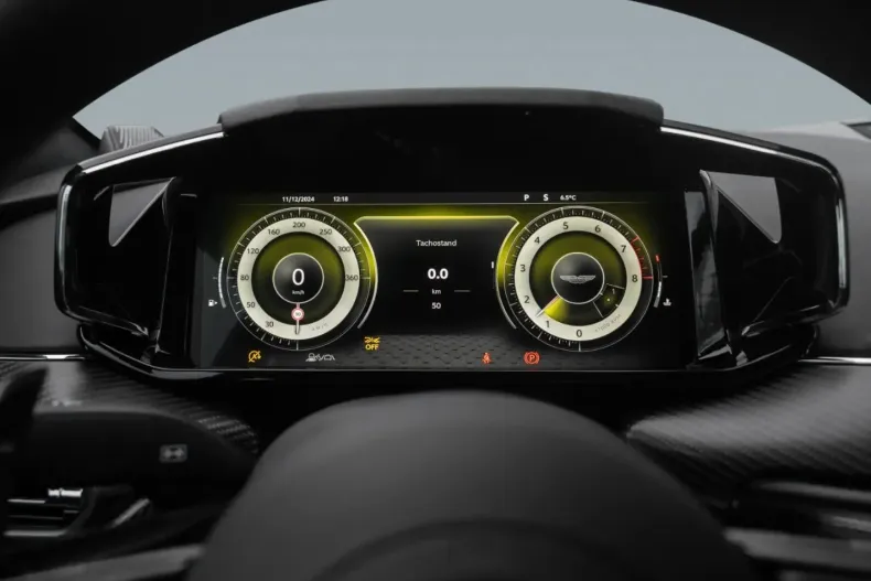 Aston Martin V8 Vantage din 2025 cu 5.500 km - oferta AST187813 - foto 28