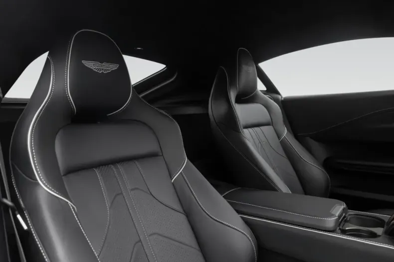 Aston Martin V8 Vantage din 2025 cu 9.499 km - oferta AST187815 - foto 24