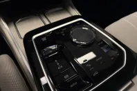 BMW 750 (Seria 7) din 2025 cu 4.965 km - oferta BMW187816 - foto 26