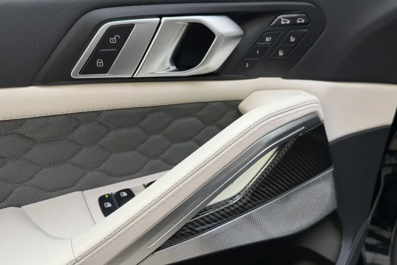 BMW X6 M (Seria X) din 2025 cu 4.635 km - oferta BMW187817 - foto 17