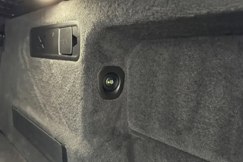 BMW X6 M (Seria X) din 2025 cu 4.635 km - oferta BMW187817 - foto 25