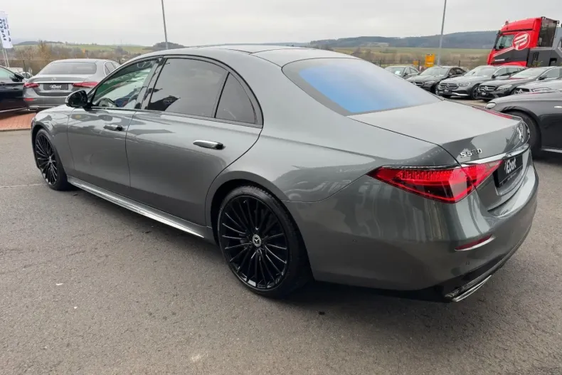 Mercedes-Benz S 580 (Clasa S) din 2024 cu 41.900 km - oferta MER187825 - foto 2