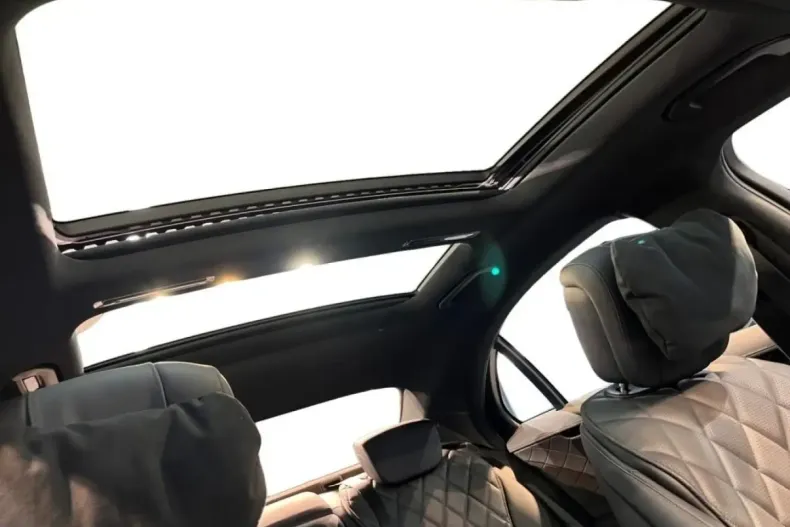 Mercedes-Benz S 580 (Clasa S) din 2024 cu 6.926 km - oferta MER187827 - foto 14