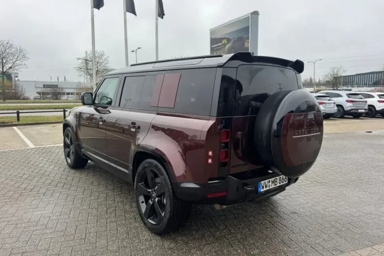 Land Rover Defender din 2025 cu 15.500 km - oferta LAN187833 - foto 4