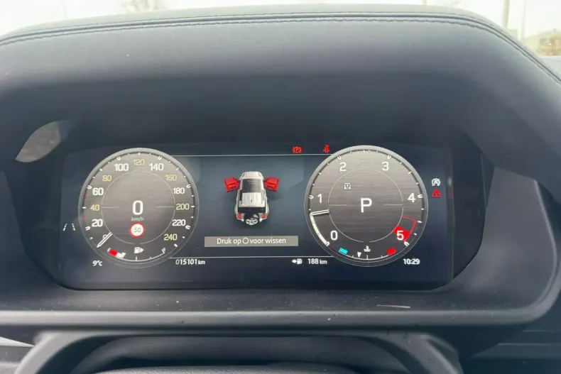 Land Rover Defender din 2025 cu 15.500 km - oferta LAN187833 - foto 13