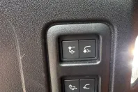 Land Rover Defender din 2025 cu 15.500 km - oferta LAN187833 - foto 18