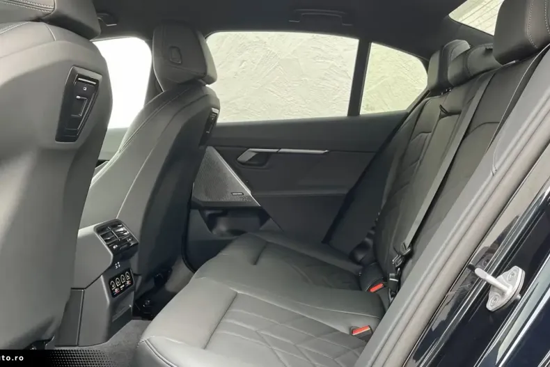 BMW 520 (Seria 5) din 2024 cu 11.500 km - oferta BMW187834 - foto 6