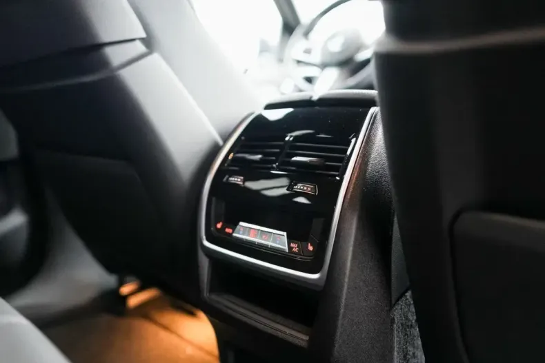 BMW X6 (Seria X) din 2025 cu 24.500 km - oferta BMW187836 - foto 11