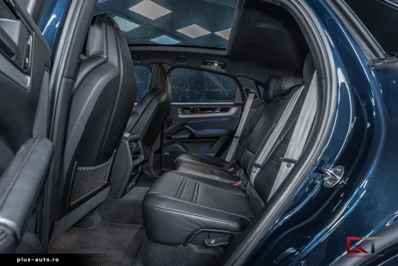 Porsche Cayenne din 2024 cu 50.000 km - oferta POR187839 - foto 22