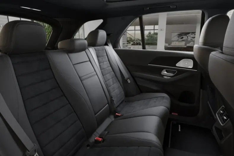 Mercedes-Benz GLE 350 (Clasa GLE) din 2025 cu 6.611 km - oferta MER187841 - foto 7