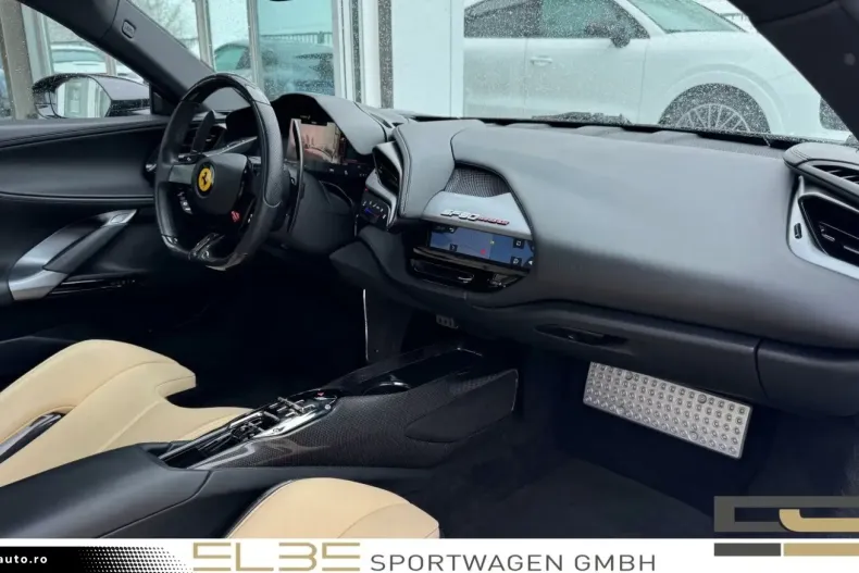 Ferrari SF90 Stradale din 2023 cu 18.969 km - oferta FER187842 - foto 11