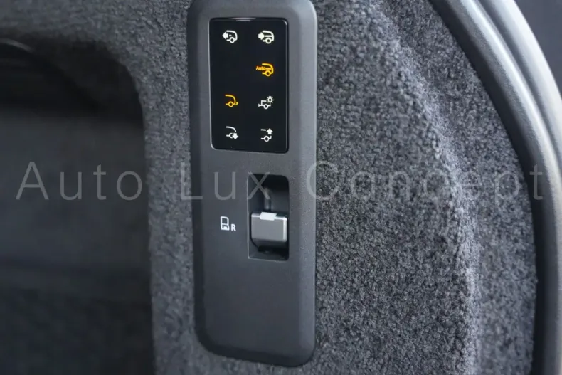 Land Rover Range Rover din 2025 cu 23.483 km - oferta LAN187850 - foto 25