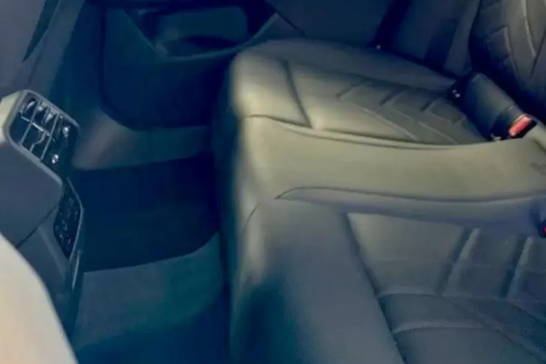 BMW 520 (Seria 5) din 2024 cu 27.000 km - oferta BMW187852 - foto 9