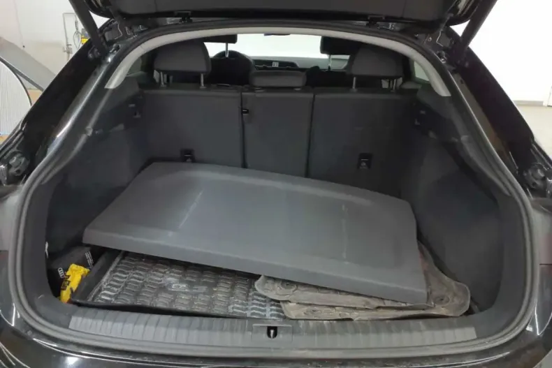 Audi Q3 din 2022 cu 98.271 km - oferta AUD187853 - foto 9