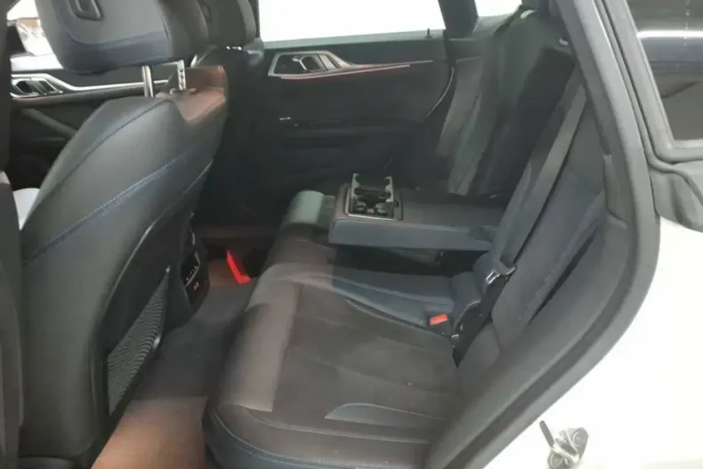 BMW 420 (Seria 4) din 2023 cu 96.636 km - oferta BMW187861 - foto 7