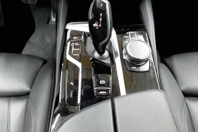 BMW 530 (Seria 5) din 2022 cu 62.533 km - oferta BMW187863 - foto 8