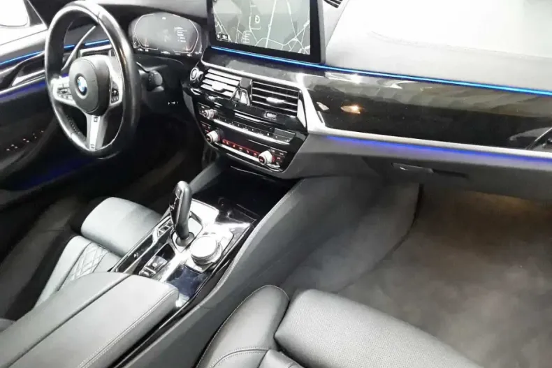 BMW 530 (Seria 5) din 2022 cu 62.533 km - oferta BMW187863 - foto 12