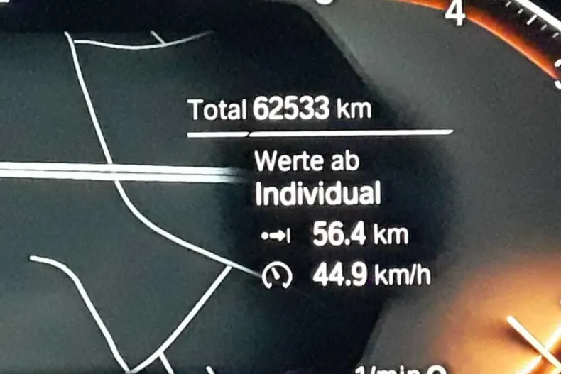 BMW 530 (Seria 5) din 2022 cu 62.533 km - oferta BMW187863 - foto 16