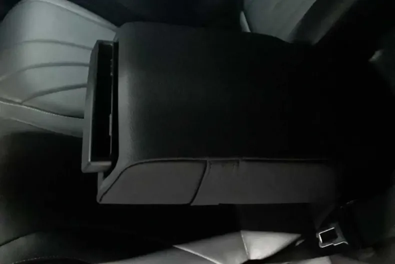 Mercedes-Benz EQE din 2024 cu 12.131 km - oferta MER187865 - foto 6