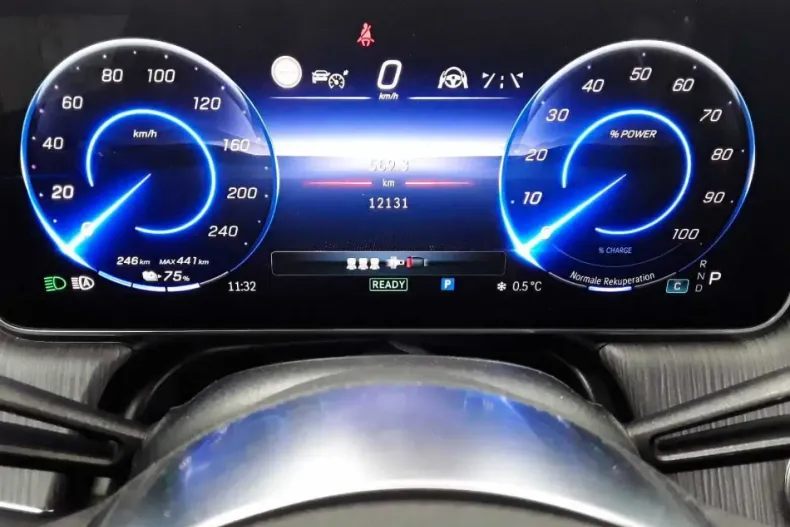 Mercedes-Benz EQE din 2024 cu 12.131 km - oferta MER187865 - foto 16