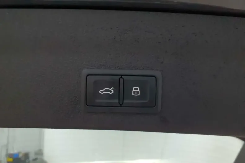 Audi A6 din 2022 cu 70.565 km - oferta AUD187866 - foto 13