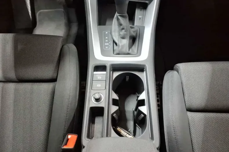 Audi Q3 din 2024 cu 27.288 km - oferta AUD187867 - foto 5