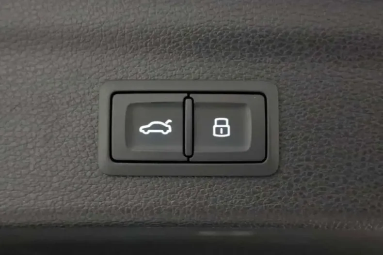 Audi Q3 din 2024 cu 27.288 km - oferta AUD187867 - foto 9