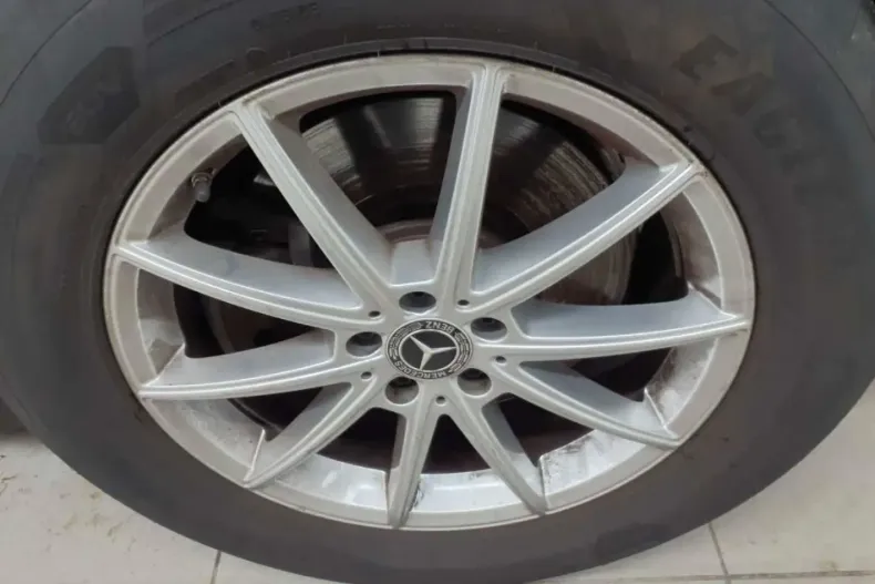 Mercedes-Benz GLE 350 (Clasa GLE) din 2021 cu 61.998 km - oferta MER187869 - foto 17