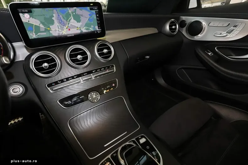 Mercedes-Benz C 300 (Clasa C) din 2021 cu 57.350 km - oferta MER187876 - foto 10