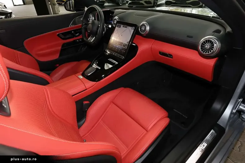 Mercedes-Benz SL 55 AMG (Clasa SL) din 2024 cu 7.360 km - oferta MER187880 - foto 8