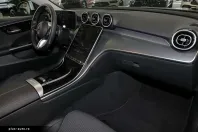 Mercedes-Benz C 200 (Clasa C) din 2024 cu 3.040 km - oferta MER187883 - foto 8