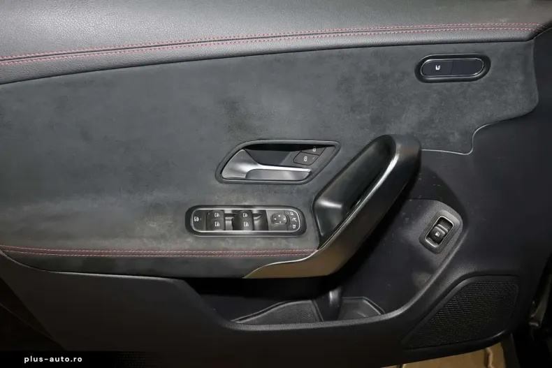 Mercedes-Benz CLA 250 Shooting Brake (Clasa CLA) din 2022 cu 58.160 km - oferta MER187885 - foto 12