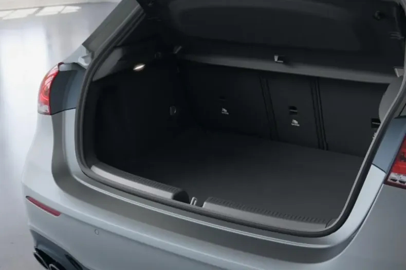 Mercedes-Benz A 45 AMG (Clasa A) din 2021 cu 57.060 km - oferta MER187886 - foto 11