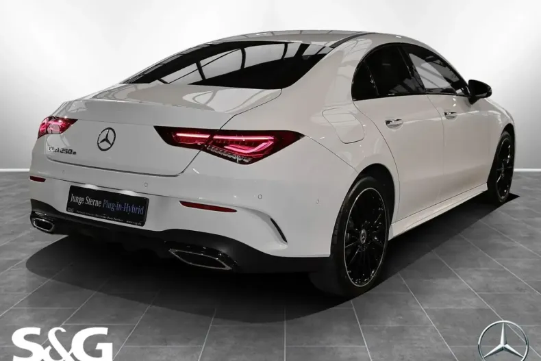 Mercedes-Benz CLA 250 (Clasa CLA) din 2021 cu 28.220 km - oferta MER187887 - foto 2