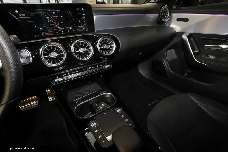Mercedes-Benz CLA 250 (Clasa CLA) din 2021 cu 28.220 km - oferta MER187887 - foto 9