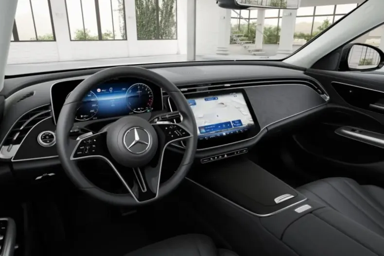 Mercedes-Benz E 300 (Clasa E) din 2024 cu 13.800 km - oferta MER187888 - foto 8