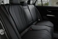 Mercedes-Benz E 300 (Clasa E) din 2024 cu 13.800 km - oferta MER187888 - foto 10