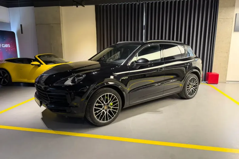 Porsche Cayenne din 2022 cu 88.563 km - oferta POR187889 - foto 3