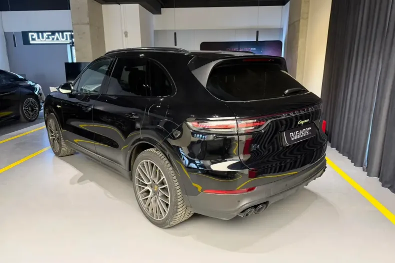 Porsche Cayenne din 2022 cu 88.563 km - oferta POR187889 - foto 6