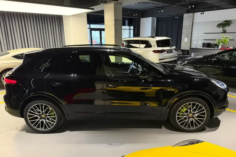 Porsche Cayenne din 2022 cu 88.563 km - oferta POR187889 - foto 7