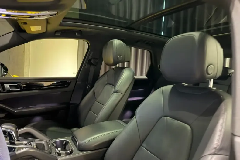 Porsche Cayenne din 2022 cu 88.563 km - oferta POR187889 - foto 11