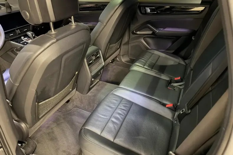 Porsche Cayenne din 2022 cu 88.563 km - oferta POR187889 - foto 22