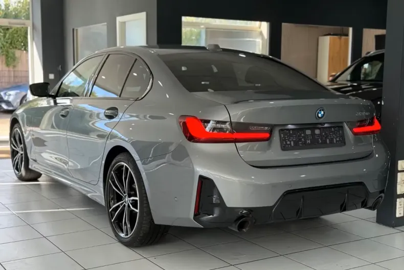 BMW 330 (Seria 3) din 2022 cu 53.100 km - oferta BMW187897 - foto 3